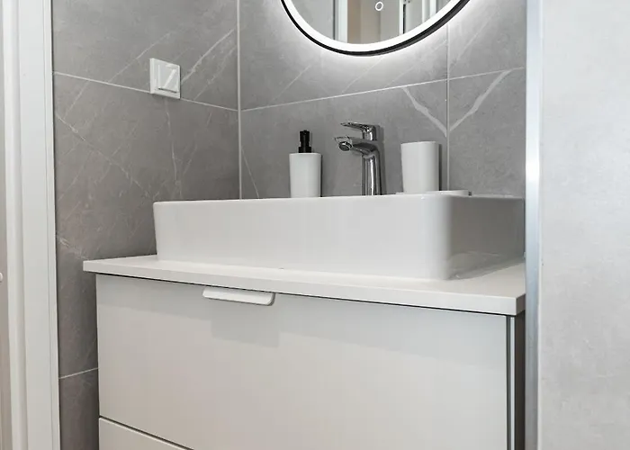 Uus Volta * Ταλίν